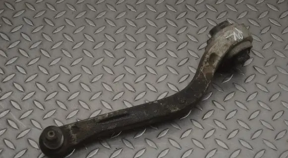 Alfa Romeo Giulia Front lower control arm/wishbone