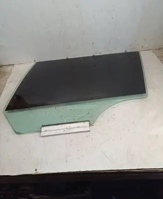 Opel Astra H Rear door window glass AS2M3236DOT682 43R001582