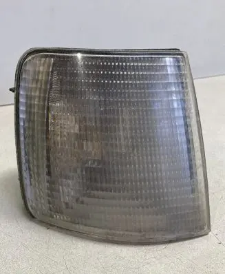 Volkswagen PASSAT B3 Front indicator light 357953050A