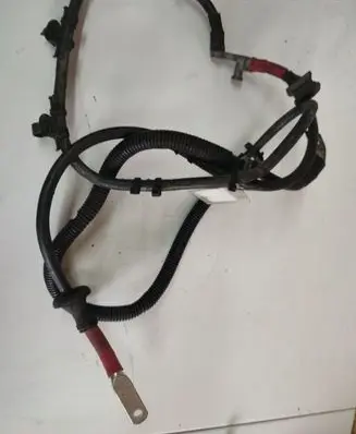 Audi A6 S6 C6 4F Positive cable (battery) 
