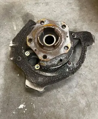 Porsche Panamera (970) Rear wheel hub spindle/knuckle 970331611