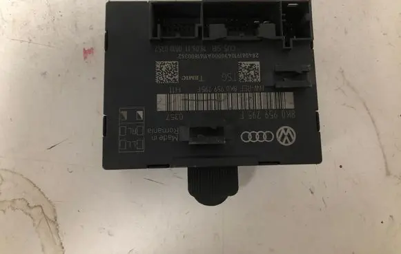 Audi Q5 SQ5 Door control unit/module 5K0959795F