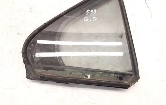 Rear vent window glass
