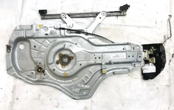 Hyundai Elantra Sliding door window regulator with motor