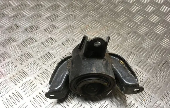 Hyundai i30 Engine mount bracket 21810A5200