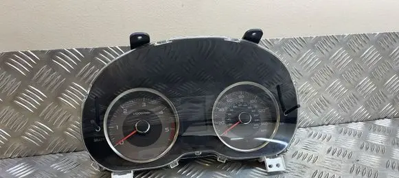 Subaru Forester SJ Speedometer (instrument cluster) 85003SG420