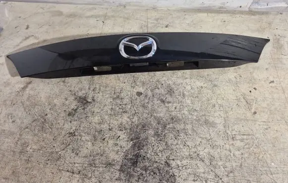 Mazda 3 I Trunk door license plate light bar K3006
