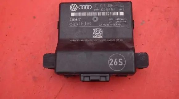 Volkswagen PASSAT CC Engine control unit/module ECU 3C0907530H