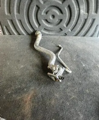 Fiat 500L Thermostat housing 55233327