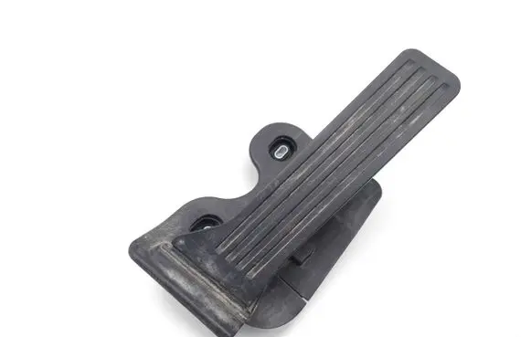 Nissan X-Trail T30 Accelerator throttle pedal GHK3-41600 6PV312.041-02