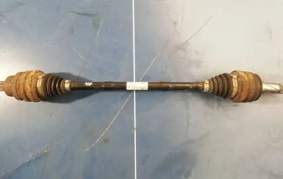 Volvo S80 Rear driveshaft P30681132 T090604 0153081677011A