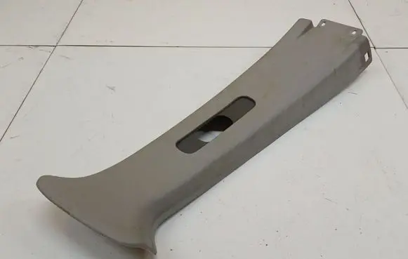Hyundai Santa Fe (C) pillar trim 8584026000