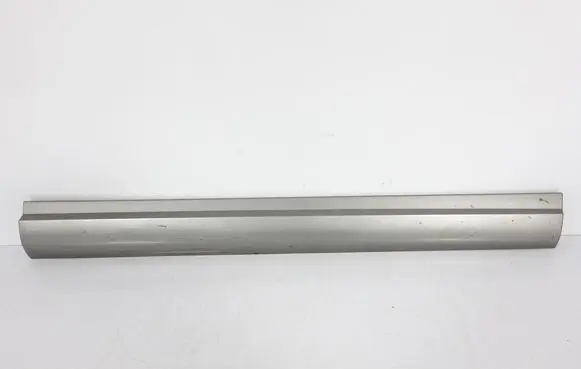 Maserati Levante Fender trim (molding) 670061862