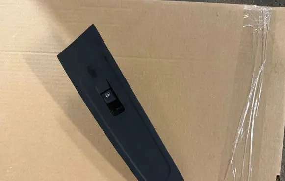 Front door window regulator with motor