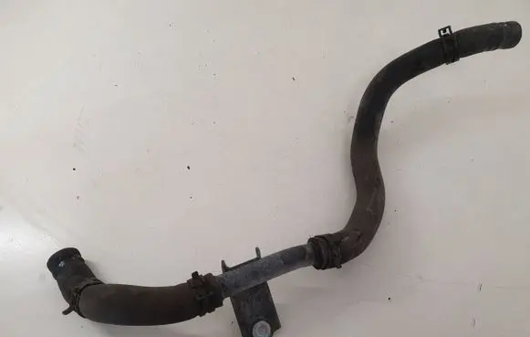 Nissan X-Trail T31 Engine coolant pipe/hose