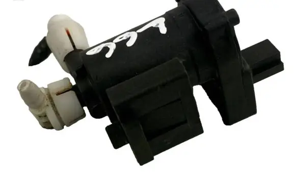 Mercedes-Benz E W211 Vacuum valve A2038000178