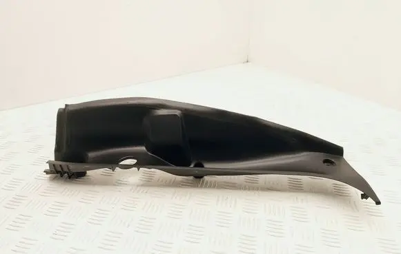 Renault Espace IV Rear/tail light trim molding 8200094122
