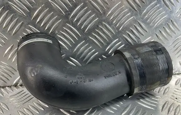 Intercooler hose/pipe