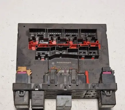 Audi A4 S4 B7 8E 8H Comfort/convenience module 3C0937049D 05583171 F005V00525
