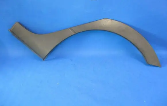 Volkswagen Cross Polo Fender trim (molding) 6R0853817