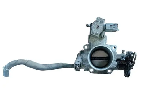 Mazda 626 Throttle valve E9T06871