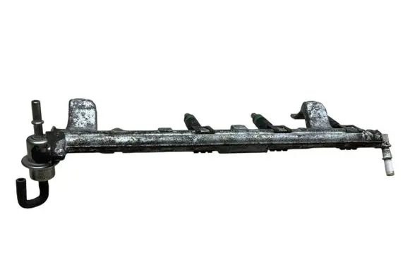 Ford Focus Fuel main line pipe 9D280 9H487