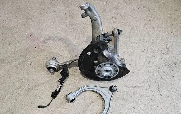 Mercedes-Benz E W214 Front wheel hub spindle knuckle A2140300 A2143330900