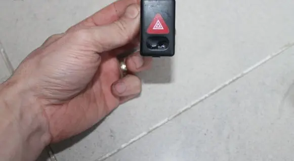 Ford Galaxy Hazard light switch 7M5953235A