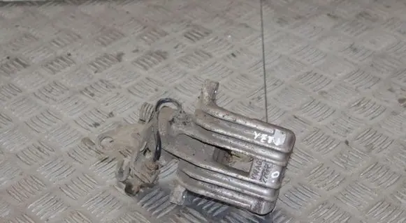 Skoda Yeti (5L) Rear brake caliper