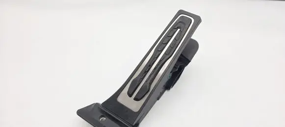 BMW 2 G42 Accelerator throttle pedal 12037313DE