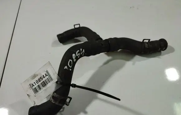 Toyota Avensis Verso Engine coolant pipe/hose