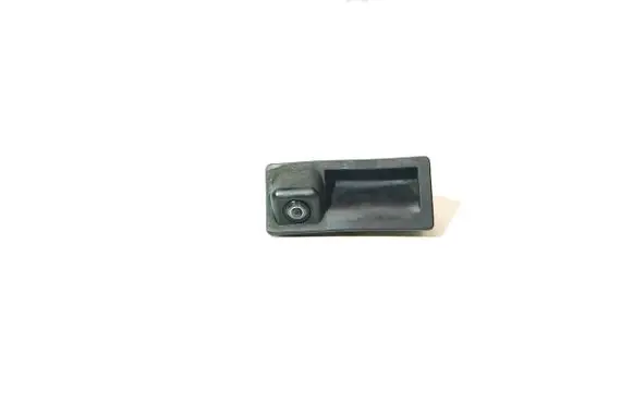 Volkswagen Touareg II Tailgate handle with camera 7P6827566