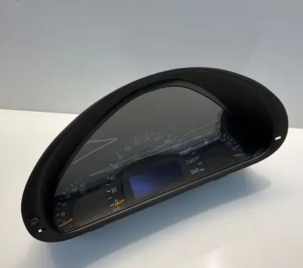 Speedometer (instrument cluster)