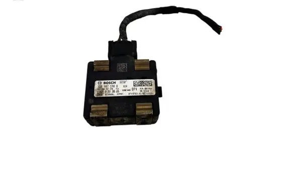 Volkswagen Touran II Distronic sensor radar 3Q0907590B 0203300606 3Q0907590