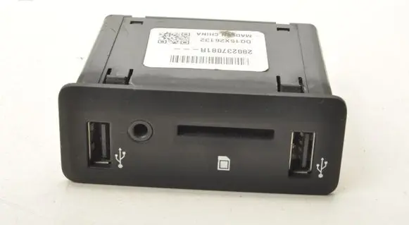 Renault Talisman USB socket connector 280237081R