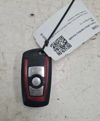 BMW 3 GT F34 Ignition key/card 898