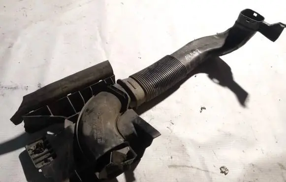 Ford Galaxy Air intake hose/pipe ag919e635ac 1061976s01