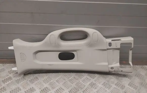 Dodge RAM (B) pillar trim (top) 12241 61868W