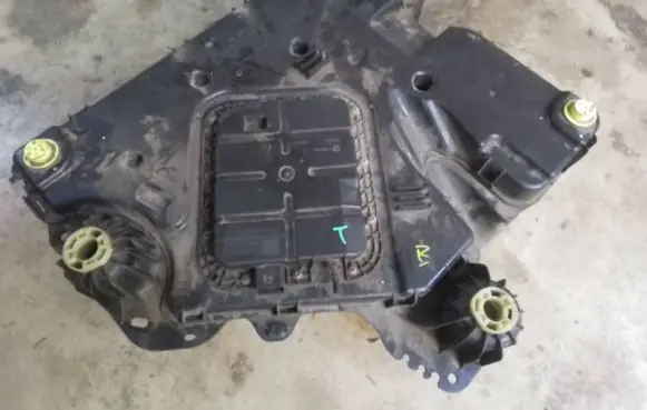Toyota Proace AdBlue liquid reservoir P1001374 P1012340