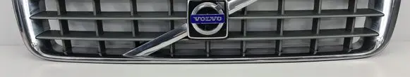 Volvo XC90 Front bumper upper radiator grill 30695513