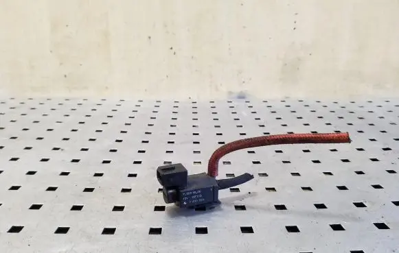 BMW X1 E84 Vacuum valve 7810831