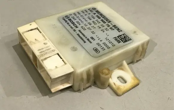 Mercedes-Benz ML W166 Parking PDC control unit/module A1665450332 A1669021904