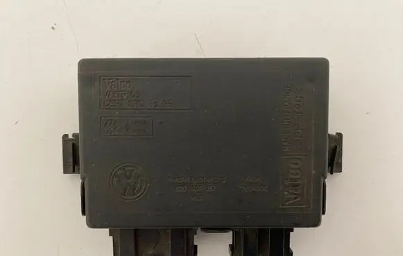 Volkswagen Polo III 6N 6N2 6NF Immobilizer control unit/module 6X0953257 73654302