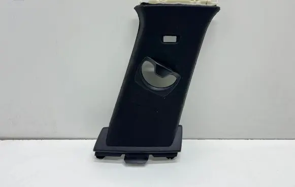 BMW 4 F36 Gran coupe (B) pillar trim (top) 7311216
