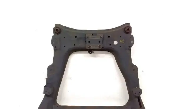 Nissan Leaf I (ZE0) Front subframe