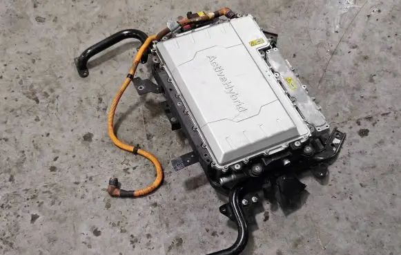 BMW X6 E71 Air suspension control unit module (rear) 12362360456 7586767 7591550