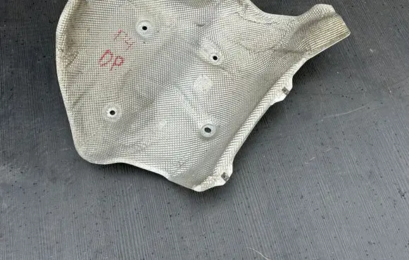 Exhaust heat shield