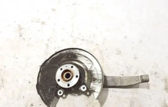 Volvo XC90 Front wheel hub 32298140