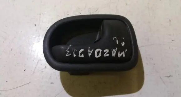 Mazda 626 Rear door interior handle DH22I