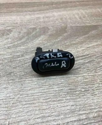 Opel Zafira A Electric window control switch 90561388 13363100